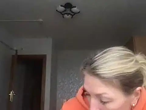 Snapshot of Your_Dayana chatting on December 3, 11:22 am Your Dayana online show from December 3, 11:22 am