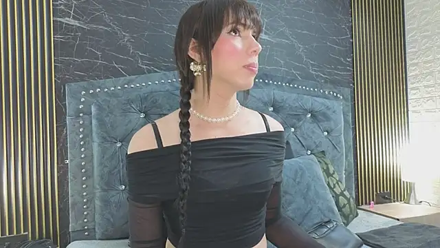 diosagolden online show from May 20, 8:04 pm
