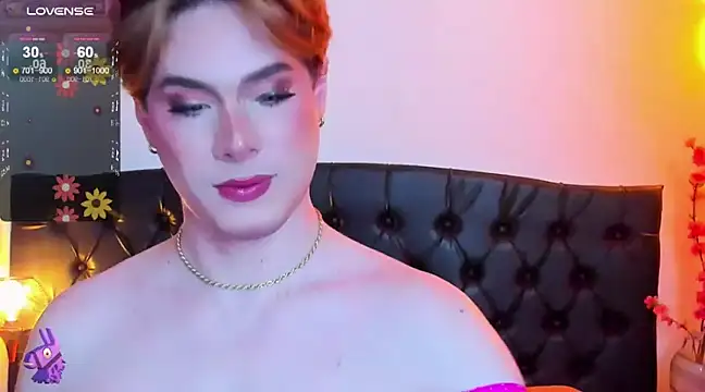 Snapshot of mike_blossom chatting on March 3, 2:48 pm mike blossom online show from March 3, 2:48 pm