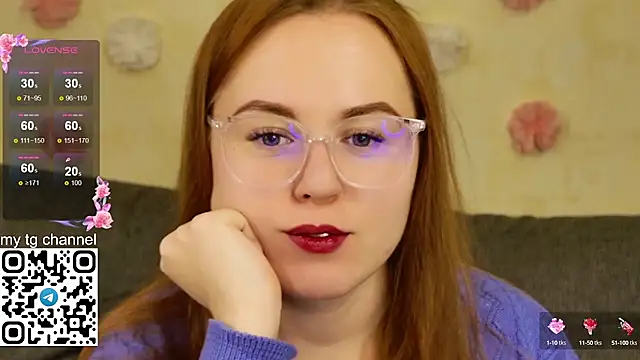 Snapshot of Lila_Pitt chatting on March 13, 11:49 pm Lila Pitt online show from March 13, 11:49 pm