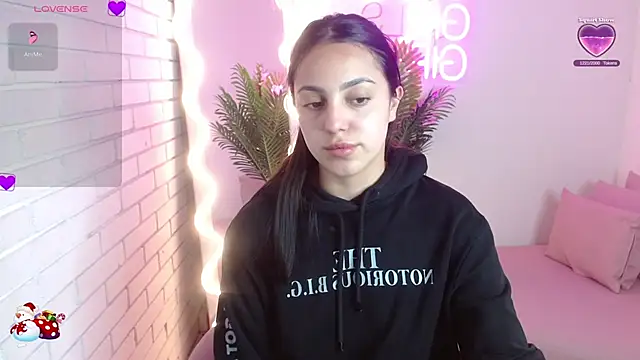 Pia tay online show from December 24, 8:11 am