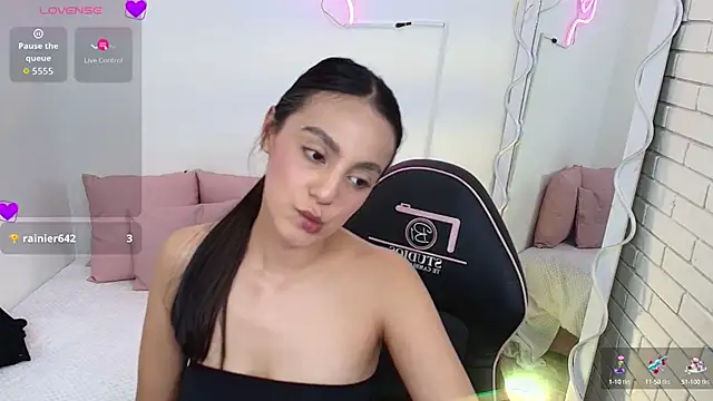 Snapshot of Pia_tay chatting on September 20, 7:26 pm Pia tay online show from September 20, 7:26 pm