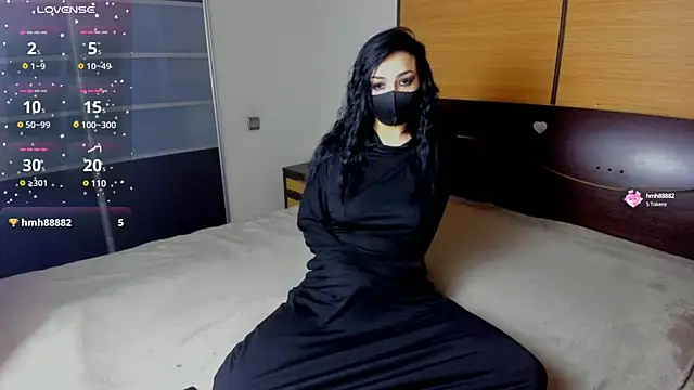 Snapshot of habibi_moon chatting on December 29, 11:29 am habibi moon online show from December 29, 11:29 am