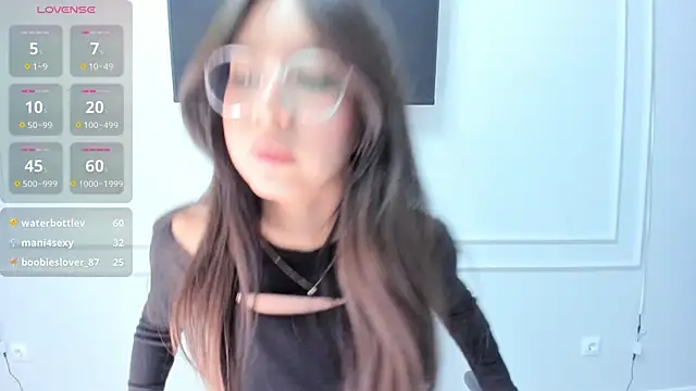 Miwa Kasumi online show from March 7, 6:43 pm