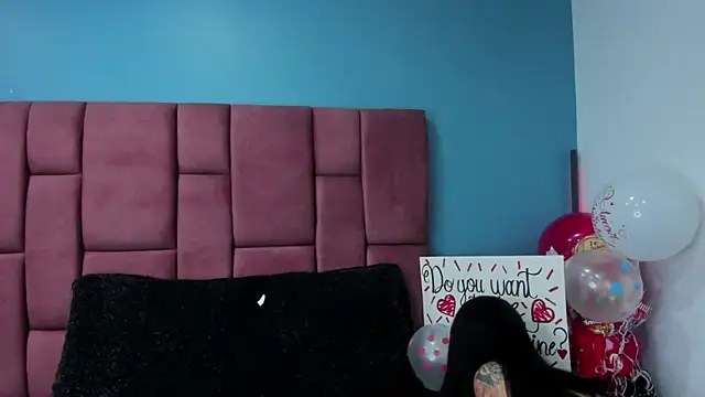 NinaInk online show from February 14, 11:21 am