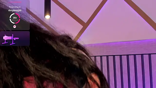 NinaInk online show from March 31, 11:21 am