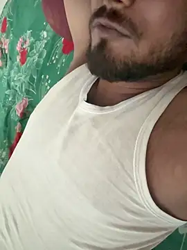 wildboy simon online show from April 2, 5:10 pm