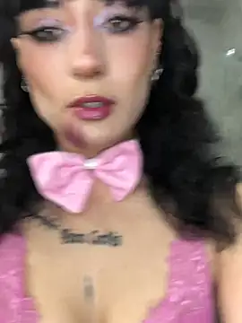 sugarunebaby online show from February 14, 6:51 pm