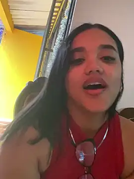 ElaEndez  online show from January 1, 12:11 pm