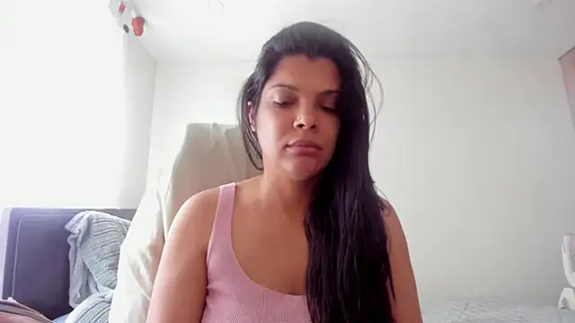 Sweetdreamses  online show from October 9, 2:26 pm