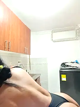 katherineFostel online show from February 18, 5:20 pm