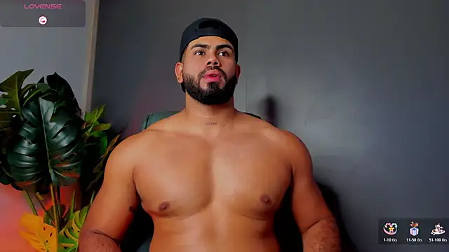 noah crux online show from May 25, 10:27 pm
