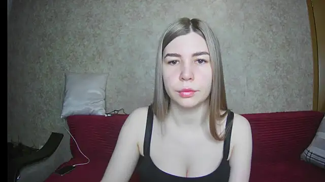 ElllaNuar online show from March 11, 3:26 am