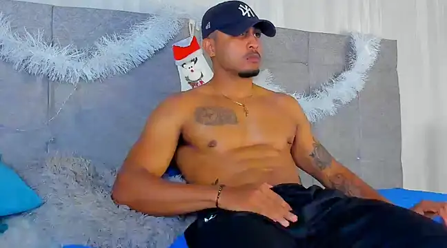 Mateo Reales online show from December 26, 3:49 am