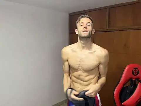 aquilesmade online show from January 18, 4:10 pm