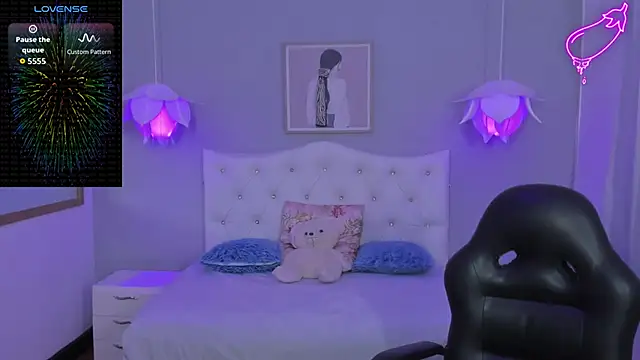 Lisa7 7 online show from November 26, 7:04 pm