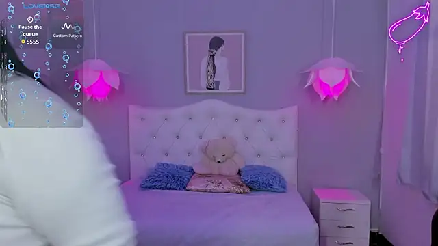 Lisa7 7 online show from February 9, 6:45 pm