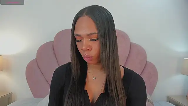 Snapshot of Nicole_Paradise chatting on March 19, 1:07 pm Nicole Paradise online show from March 19, 1:07 pm