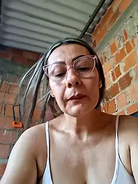 Mia-funny20 online show from May 10, 8:14 pm