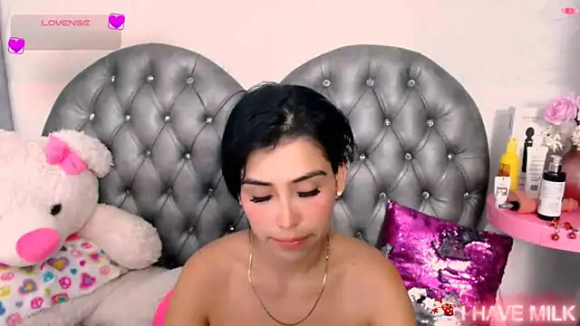emma  cute   online show from January 6, 3:19 pm