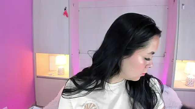 valerymeyerr online show from March 12, 4:41 am