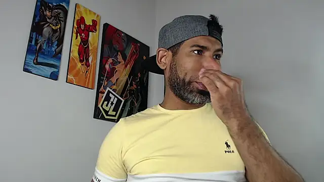 Snapshot of Enriblack92 chatting on January 24, 11:04 am Enriblack92 online show from January 24, 11:04 am