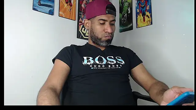 Snapshot of Enriblack92 chatting on February 9, 2:38 am Enriblack92 online show from February 9, 2:38 am