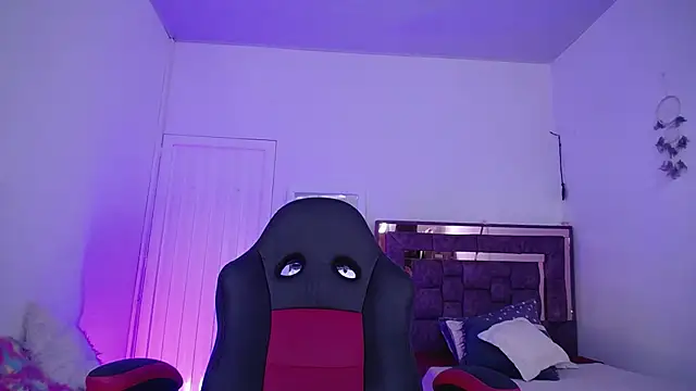 alejandrafitt online show from October 25, 4:35 pm