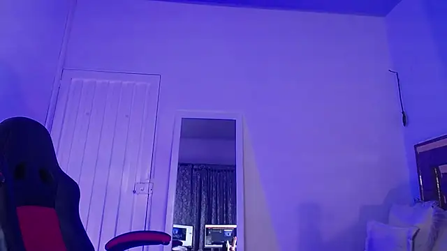 alejandrafitt online show from November 20, 3:28 am