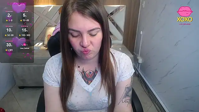 Snapshot of Paula_b_ chatting on February 19, 12:45 pm Paula b online show from February 19, 12:45 pm