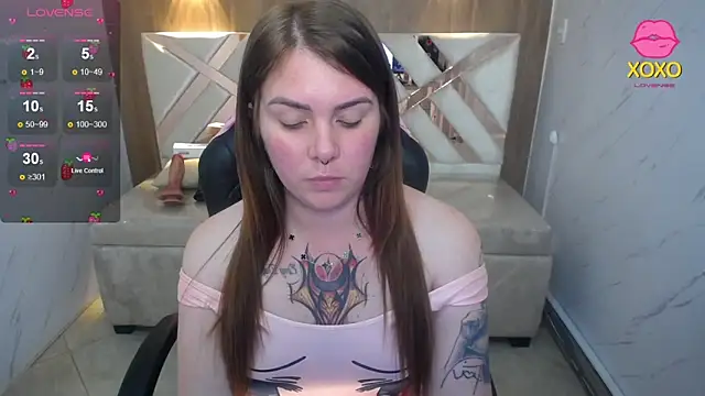 Snapshot of Paula_b_ chatting on March 2, 2:24 pm Paula b online show from March 2, 2:24 pm