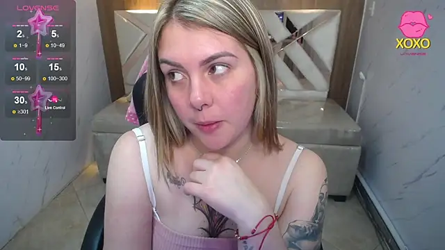 Snapshot of Paula_b_ chatting on March 20, 12:54 pm Paula b online show from March 20, 12:54 pm