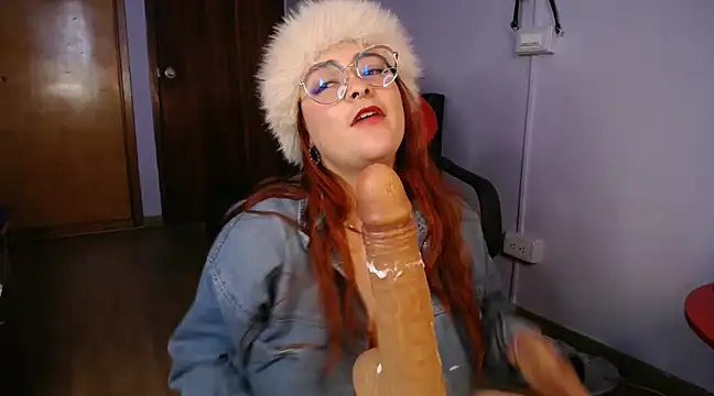 Layna cold online show from February 1, 3:07 pm