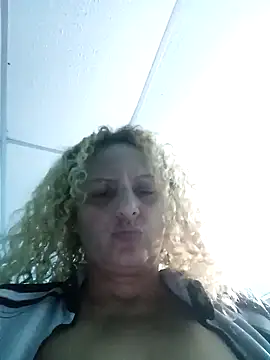 Snapshot of Lobicam chatting on December 21, 11:56 pm Lobicam online show from December 21, 11:56 pm