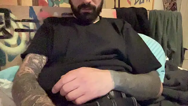 Snapshot of kameray12 chatting on December 20, 10:50 pm kameray12 online show from December 20, 10:50 pm