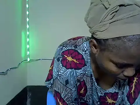 sexy camara4 online show from November 9, 8:01 am