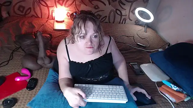 MiniNatalie online show from January 23, 8:35 pm