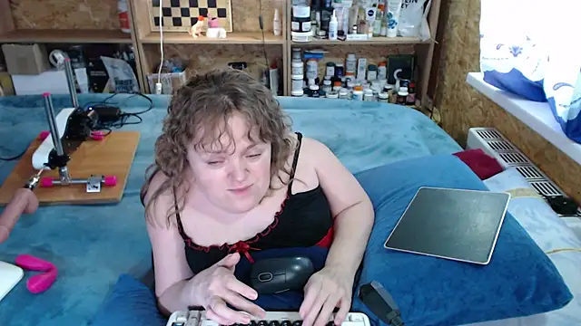 MiniNatalie online show from October 2, 11:28 am