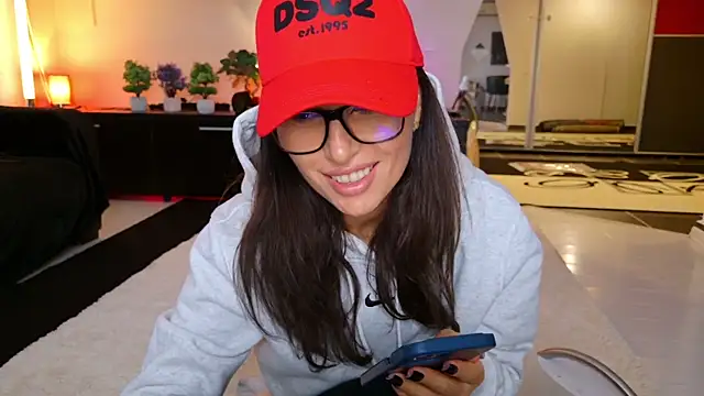 MissSmiley26 online show from November 18, 1:04 pm