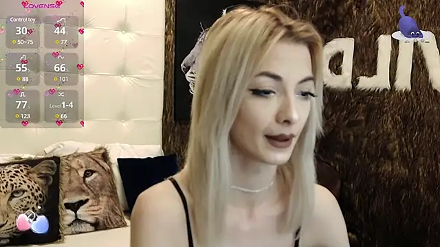 PinkySparks online show from March 3, 7:49 pm