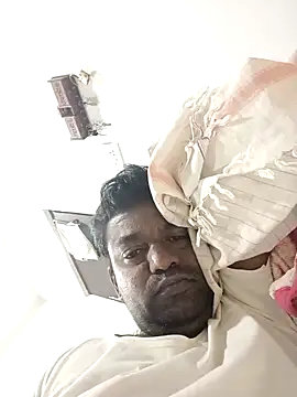 Snapshot of PVNRAO0831 chatting on February 24, 2:48 pm PVNRAO0831 online show from February 24, 2:48 pm