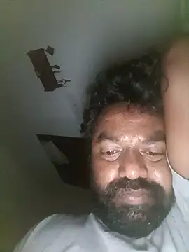 Snapshot of PVNRAO0831 chatting on April 16, 6:52 pm PVNRAO0831 online show from April 16, 6:52 pm