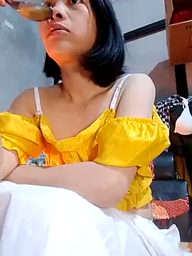 Aninyin22 online show from February 3, 11:26 pm