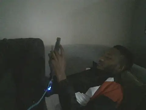 Snapshot of Dawi3 chatting on October 24, 5:04 am Dawi3 online show from October 24, 5:04 am