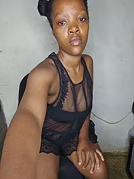 Snapshot of curvysexybody chatting on June 11, 11:25 pm curvysexybody online show from June 11, 11:25 pm