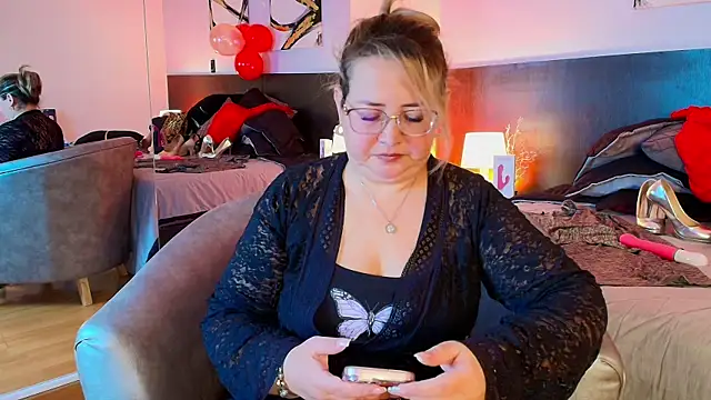 MartinaCaycedo online show from February 9, 3:23 pm