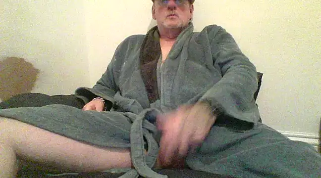 oldenglishguy online show from December 3, 9:23 pm