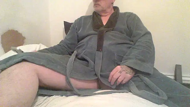 oldenglishguy online show from January 22, 7:45 pm