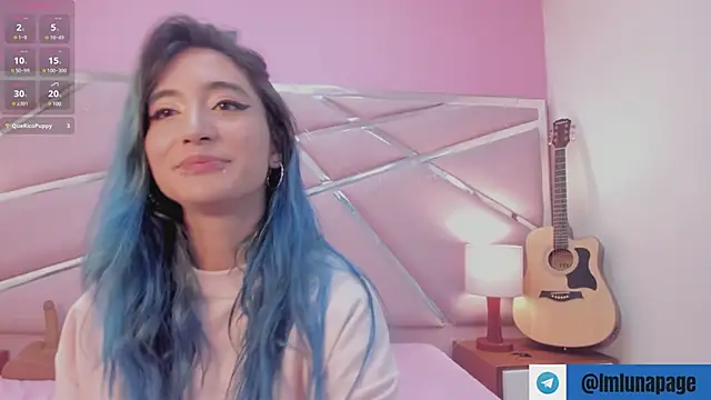 Snapshot of Lunapage chatting on January 18, 2:12 pm Lunapage online show from January 18, 2:12 pm
