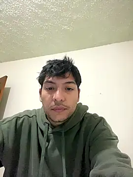 Snapshot of Pauldiazz chatting on October 7, 10:29 pm Pauldiazz online show from October 7, 10:29 pm